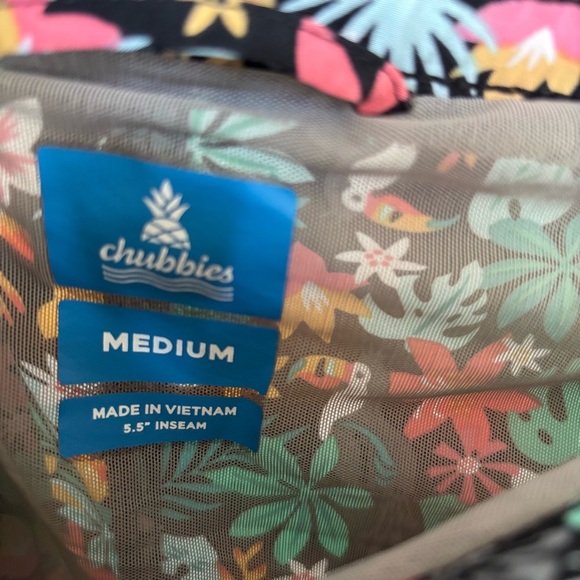 Chubbies Tropical Print Swim Shorts Size M - Picture 2 of 6